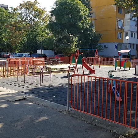 Апартамент За Гости Ива Ruse Zewnętrze zdjęcie